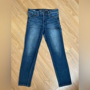 American Eagle skinny jeans